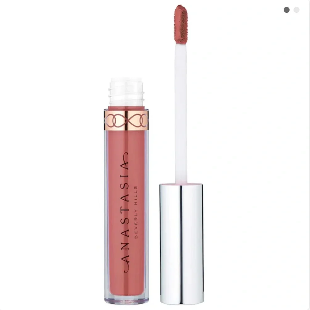NWOT Anastasia Beverly Hills Smudge-Proof Matte Liquid Lipstick- crush